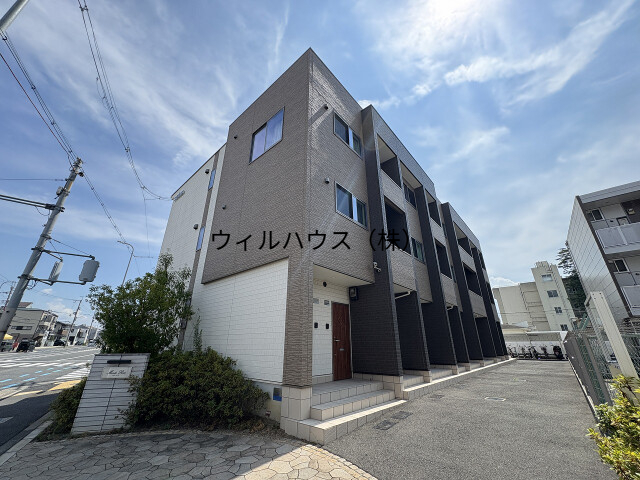 建物外観　防犯カメラあり！