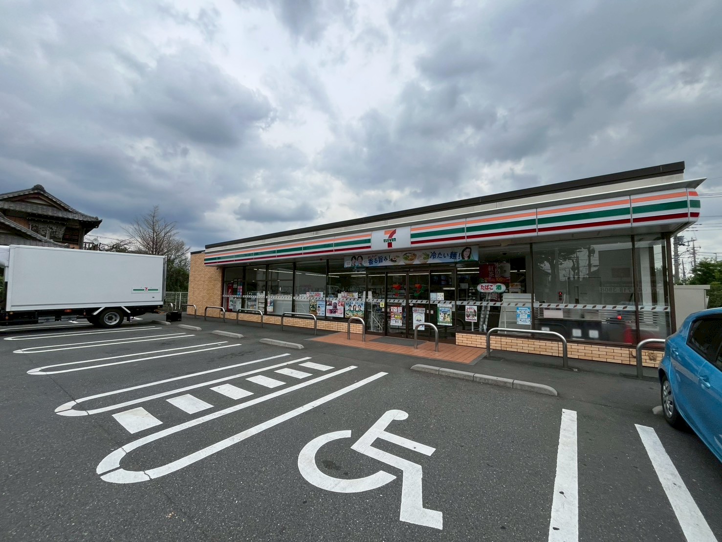 コンビニ　セブンイレブンさいたま下大久保店（コンビニ）まで394m