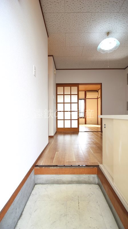 玄関　※他部屋参照
