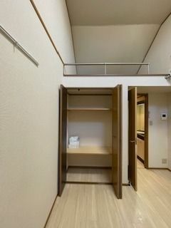 収納　広々としたクローゼットです