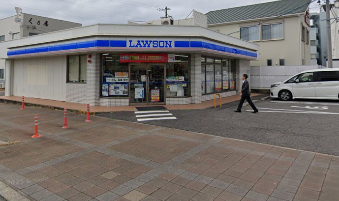コンビニ　ローソン 常滑駅西店（コンビニ）まで504m