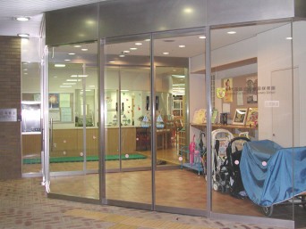 幼稚園・保育園　西神田保育園（幼稚園・保育園）まで373m