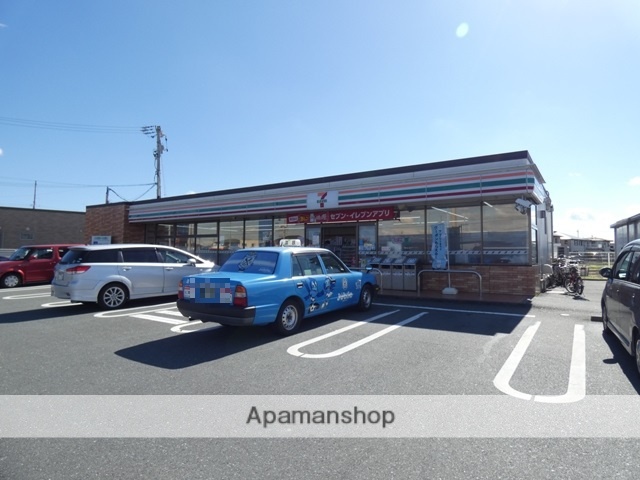 コンビニ　セブンイレブン（コンビニ）まで531m