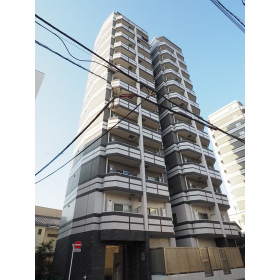 建物外観　ＡＺＥＳＴ中野新橋（右側）
