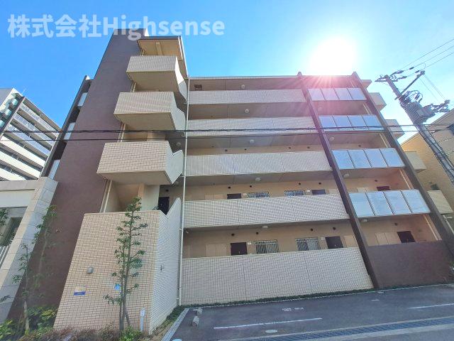 建物外観　外観は落ち着いています