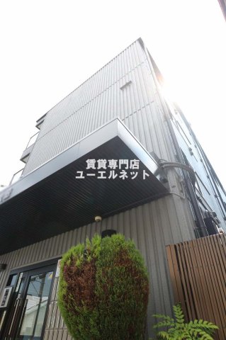建物外観　シンプルで洗練されたデザインが毎日の暮らしに心地よさをプラス