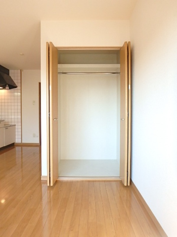 収納　図面と現状に相違がある場合には現状を優先
