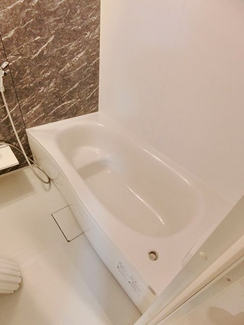 バス・シャワールーム　バスルーム