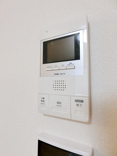 セキュリティ　モニター付きインターホン