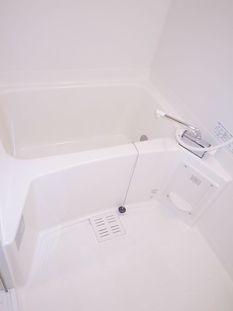 バス・シャワールーム　【浴室】※前回入居時　現況を優先します