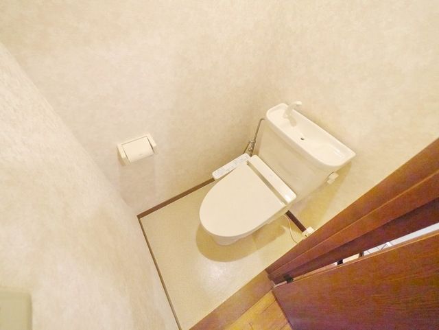 トイレ　★お部屋探しは株式会社タウンハウジング東京まで★