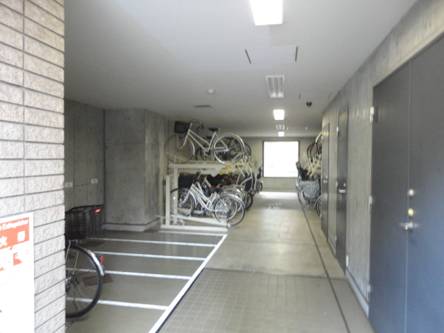 東京メトロ丸ノ内線 新中野駅 徒歩4分 12階建 築29年の外観写真