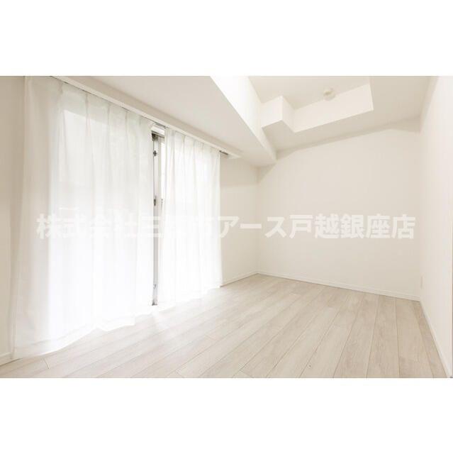シェル品川戸越の居間写真