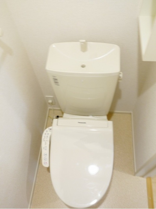 トイレ　図面と現状に相違がある場合には現状を優先