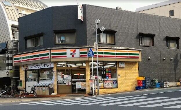 コンビニ　セブンイレブン弁天町店（コンビニ）まで405m