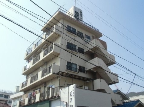 立川市錦町のマンションの建物外観