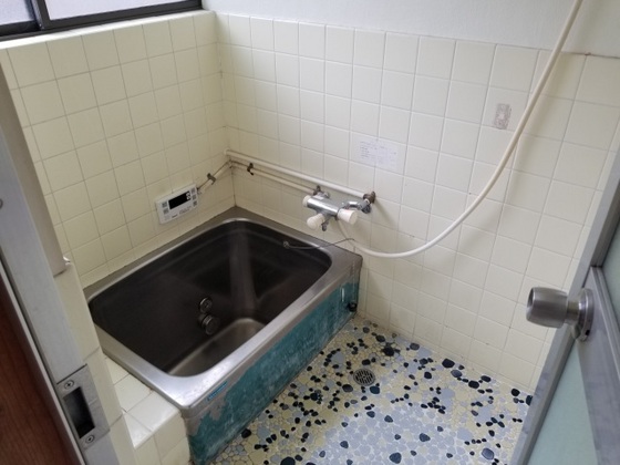 バス・シャワールーム