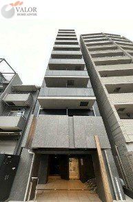 横浜市神奈川区青木町のマンションの建物外観