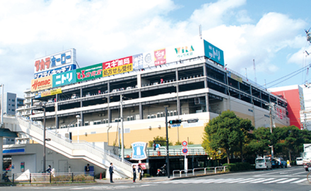 【デュオ・スカ―ラ品川大井のショッピングセンター】