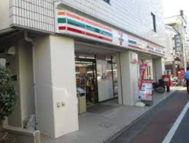 【デュオ・スカ―ラ品川大井のコンビニ】