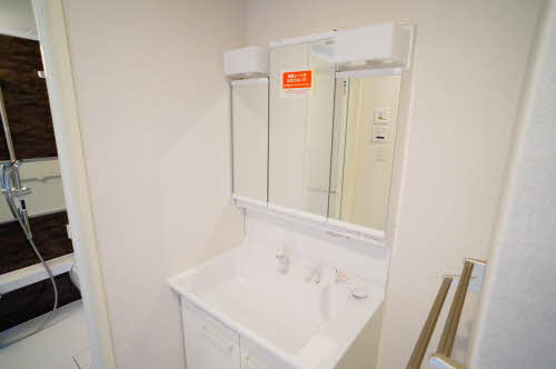 洗面設備　脱衣所、洗濯機置き場