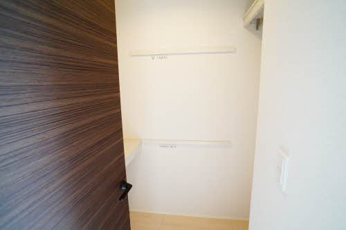 収納　ウォークインクローゼット