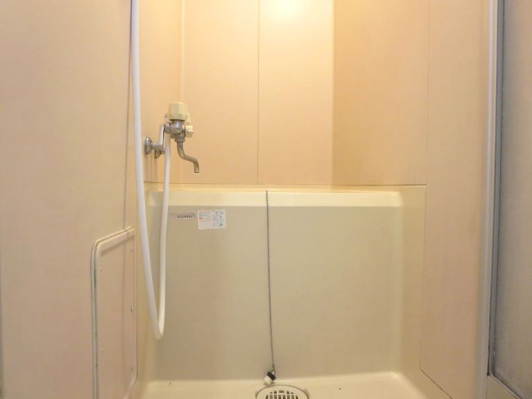 バス・シャワールーム　バストイレ別タイプ