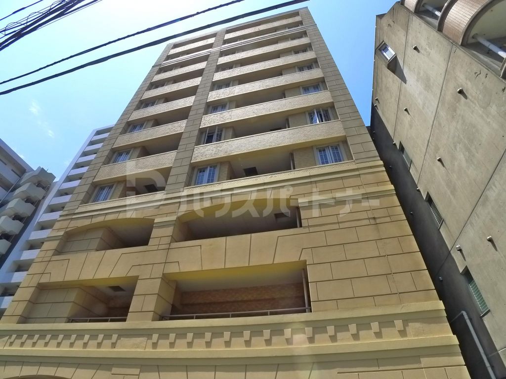 墨田区緑のマンションの建物外観