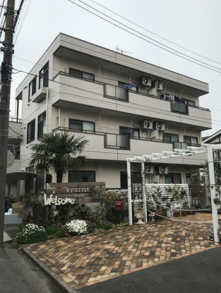 川崎市川崎区観音のマンションの建物外観