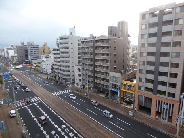 【広島市中区舟入中町のマンションのバルコニー】