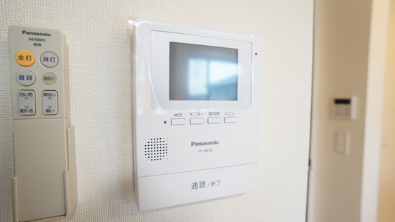 セキュリティ　カメラ付きインターホン