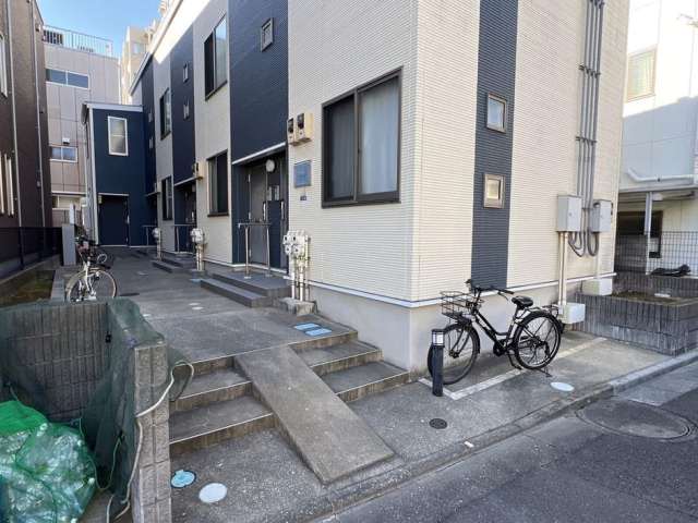 エントランス　エントランス