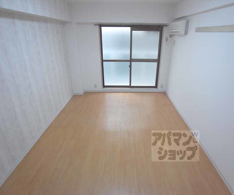 居室・リビング　洋室８．５帖です。