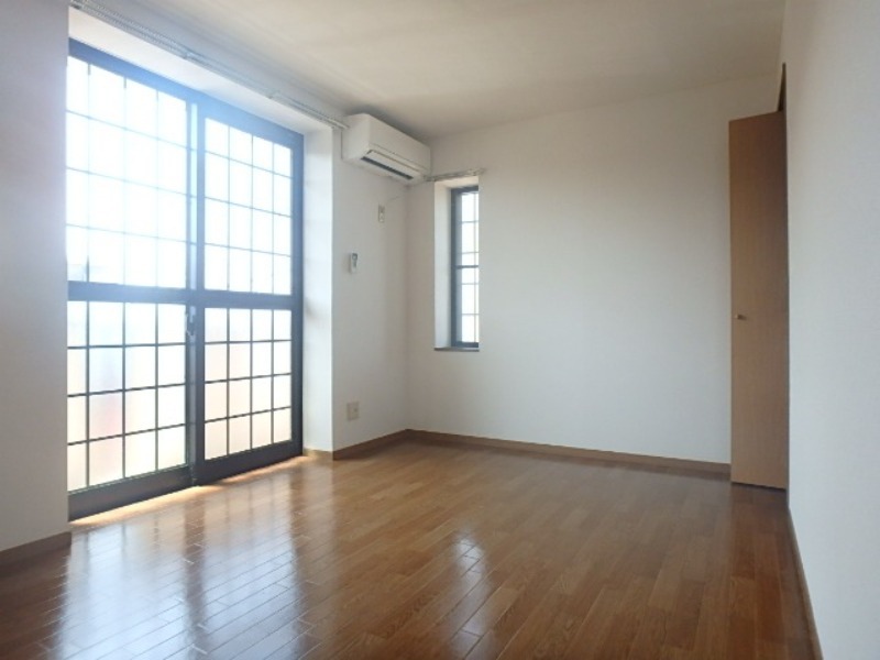 居室・リビング　図面と現状に相違がある場合には現状を優先