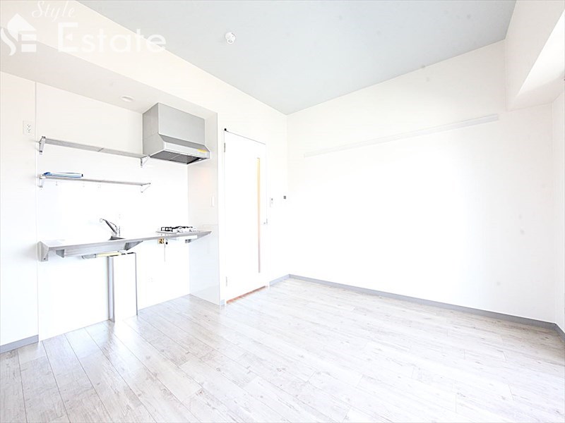 居室・リビング　内装