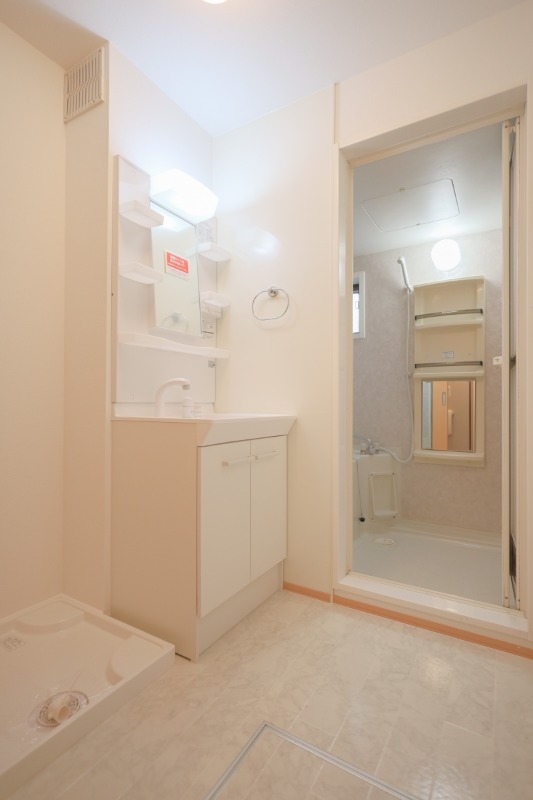 洗面設備　図面と現状に相違がある場合には現状を優先