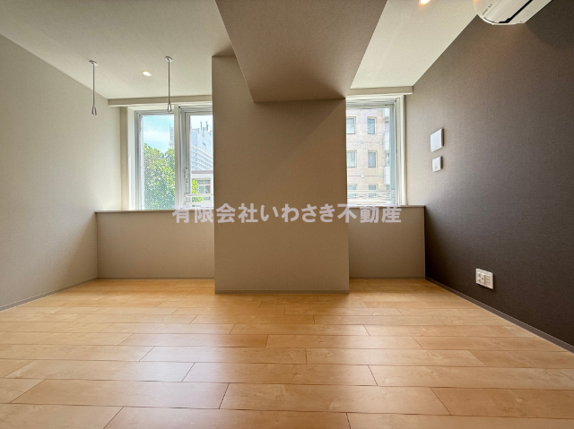 居室・リビング　別部屋参考写真