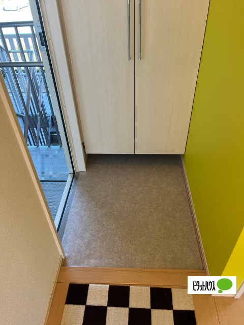 玄関　玄関