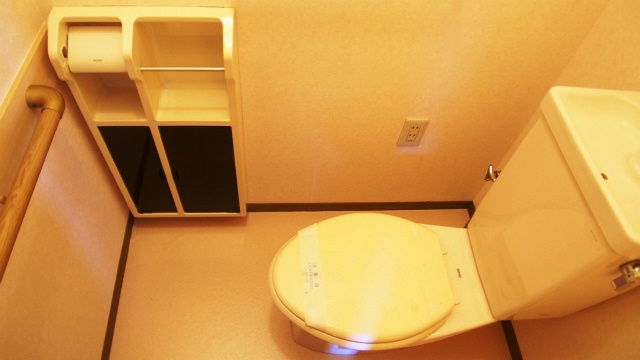 トイレ　コンパクトで使いやすいトイレです