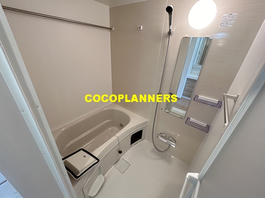 バス・シャワールーム　303号室の写真です！現状優先です！