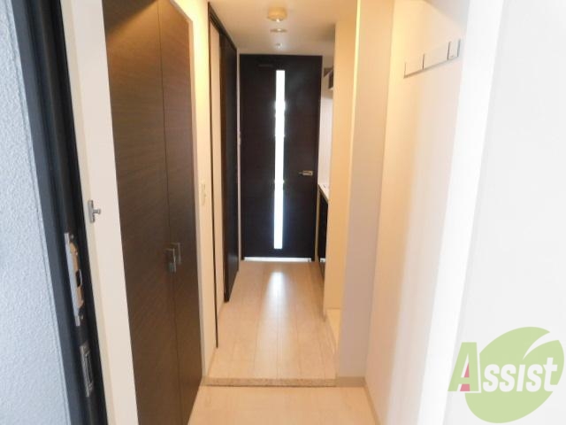 玄関　写真は同建物、同タイプのイメージ写真です。