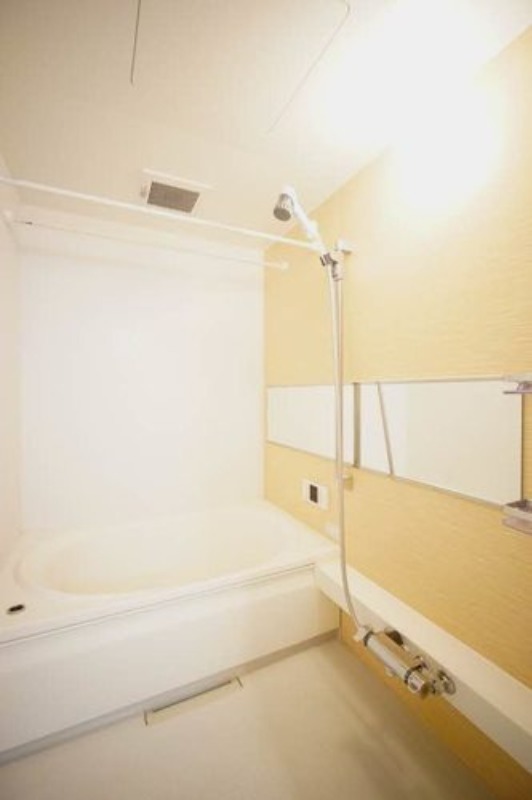 バス・シャワールーム　図面と現状に相違がある場合には現状を優先