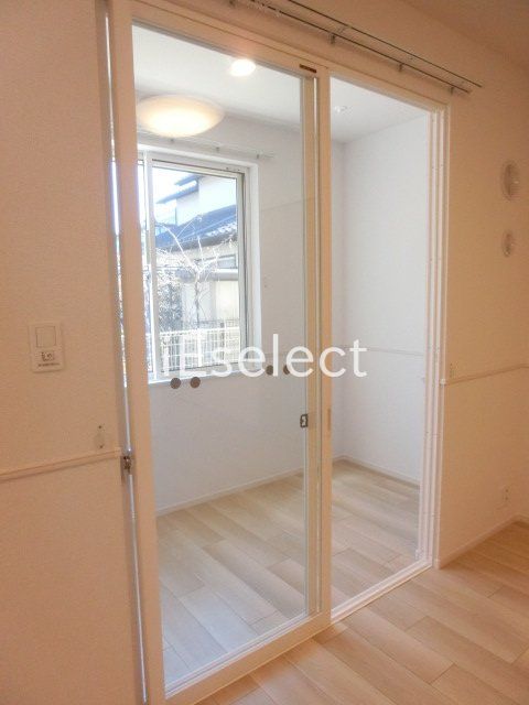 バルコニー　サンルーム仕様です。