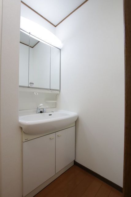 洗面設備　洗髪洗面化粧台