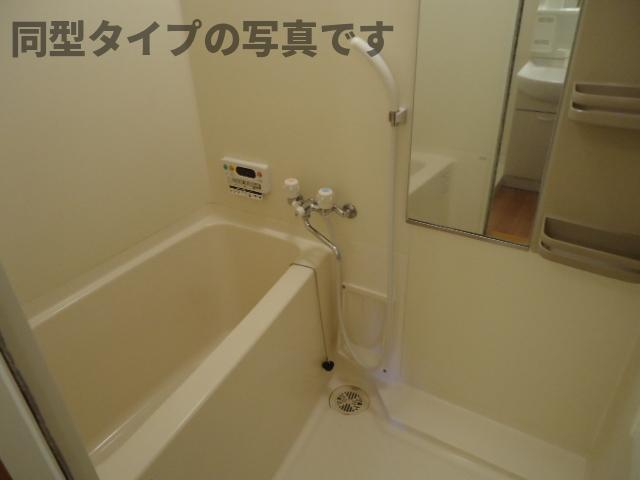 バス・シャワールーム　浴室