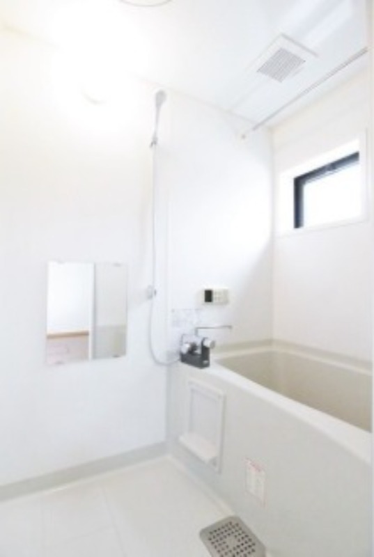 バス・シャワールーム　図面と現状に相違がある場合には現状を優先