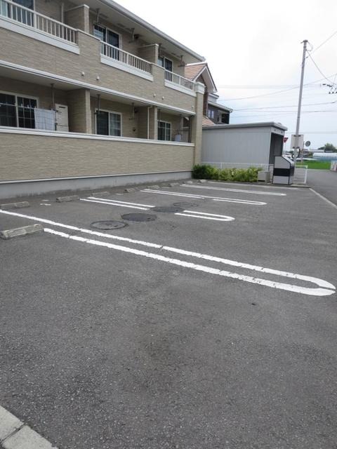 駐車場　エアコン付き