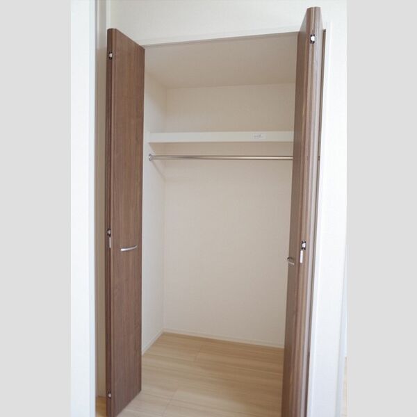 収納　クローゼット