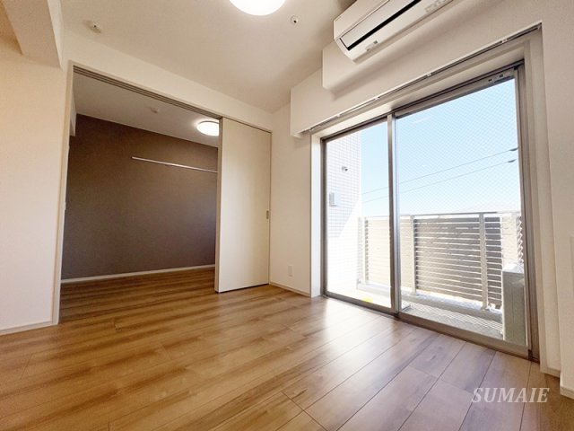 居室・リビング　ゆったりとした居間です☆