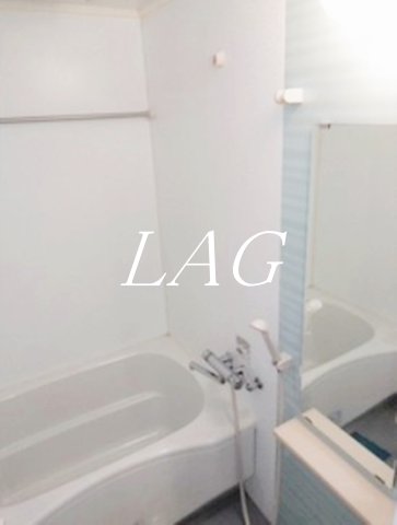 バス・シャワールーム　お風呂です。